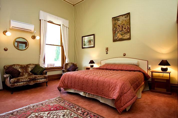 Ugbrooke Country Estate Hotel Lower Dashwood Kültér fotó